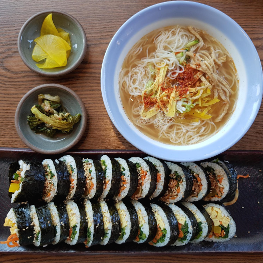  부산 기장 맛집) 정성 가득 국수&김밥 '소풍'