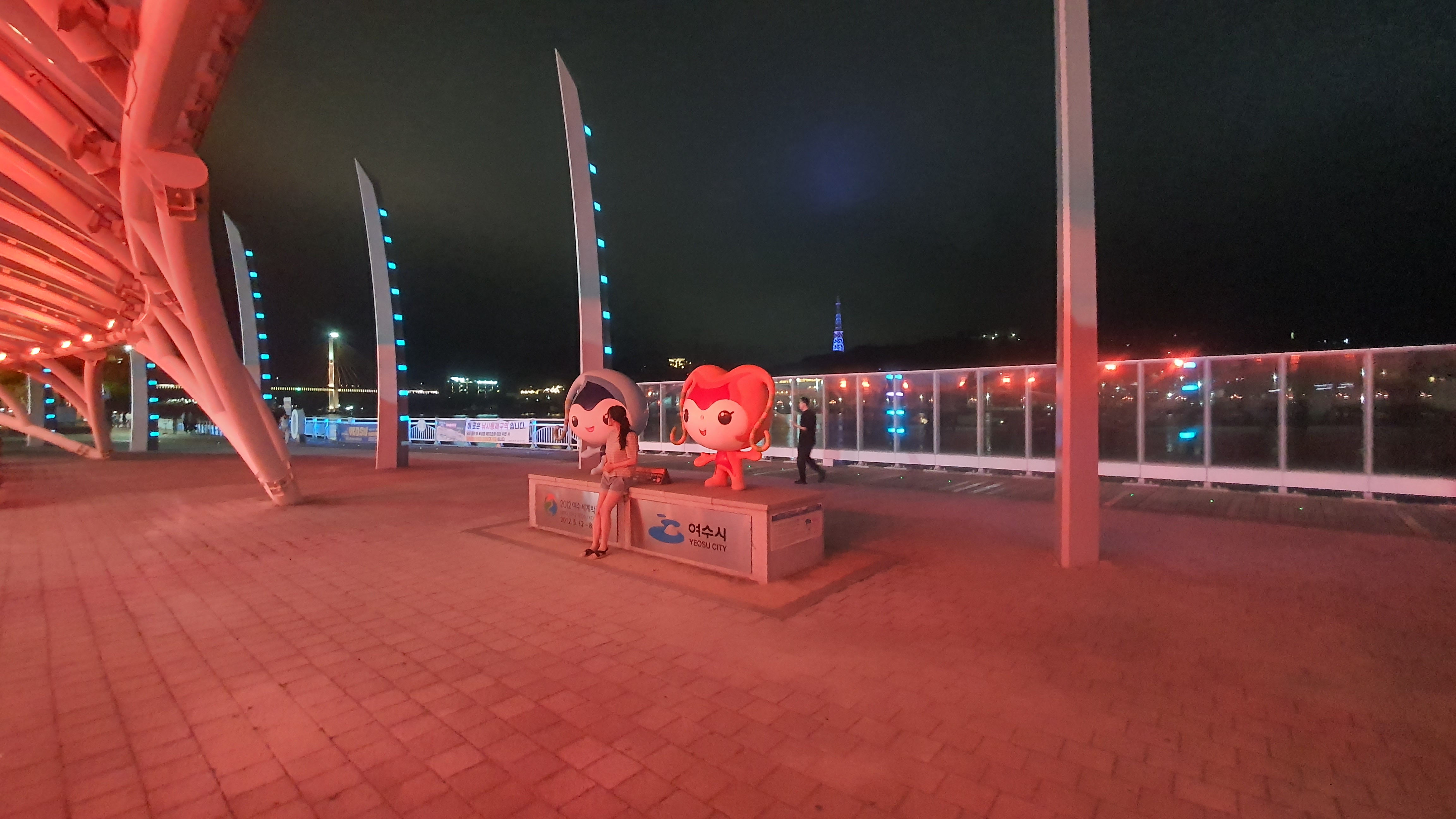 여수 낭만포차거리, 하멜등대, 거북선대교, 돌산대교