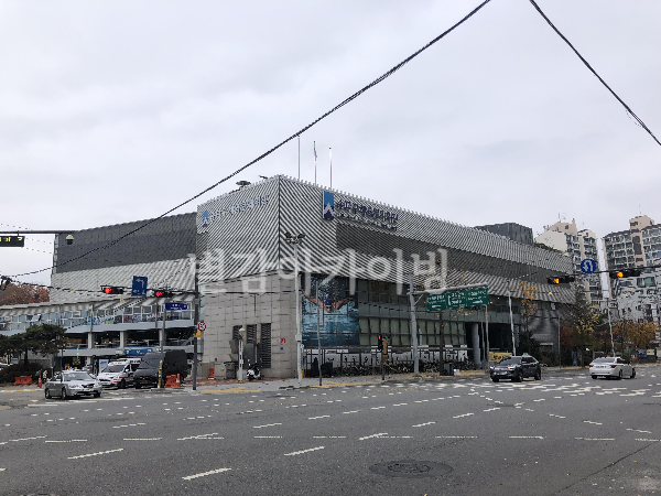 송파구시설관리공단 송파구체육문화회관을 소개합니다 - 송파구시설관리공단의 보물, 송파구체육문화회관에 다녀왔습니다 송파구시설관리공단 송파구체육문화회관을 소개합니다 - 송파구시설관리공단의 보물, 송파구체육문화회관에 다녀왔습니다