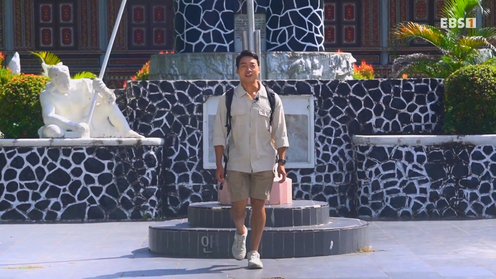 세계테마기행.230801.반할지도(島) 수마트라-2.놀멍 쉬멍 물멍 토바.mp4_20230820_124557.475.jpg