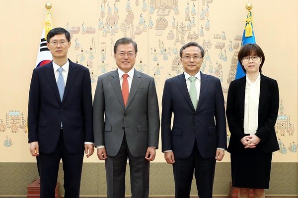헌법재판소에서의 활동