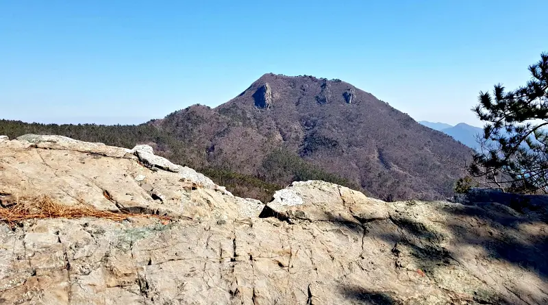 남해 응봉산과 설흘산