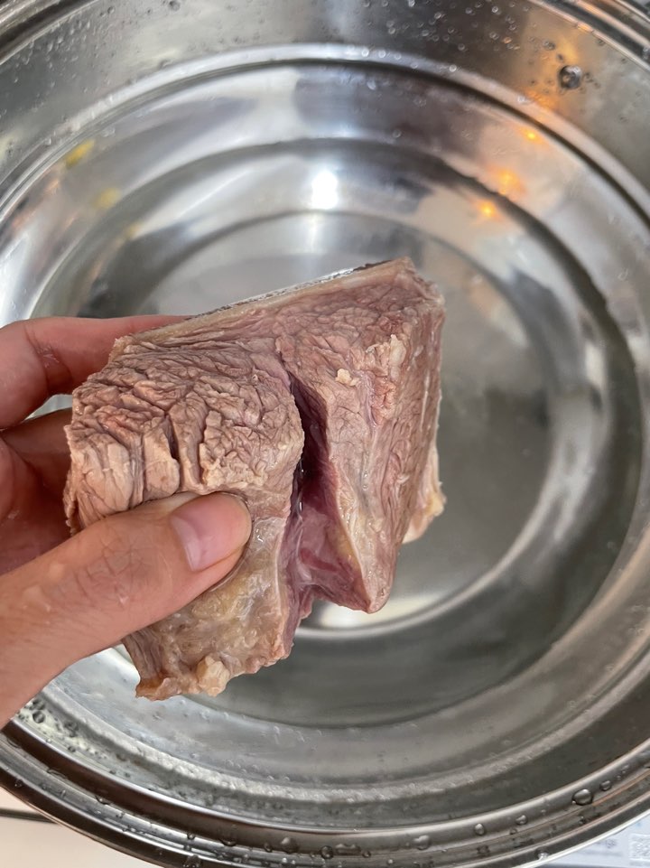 칼집 내어 주기
