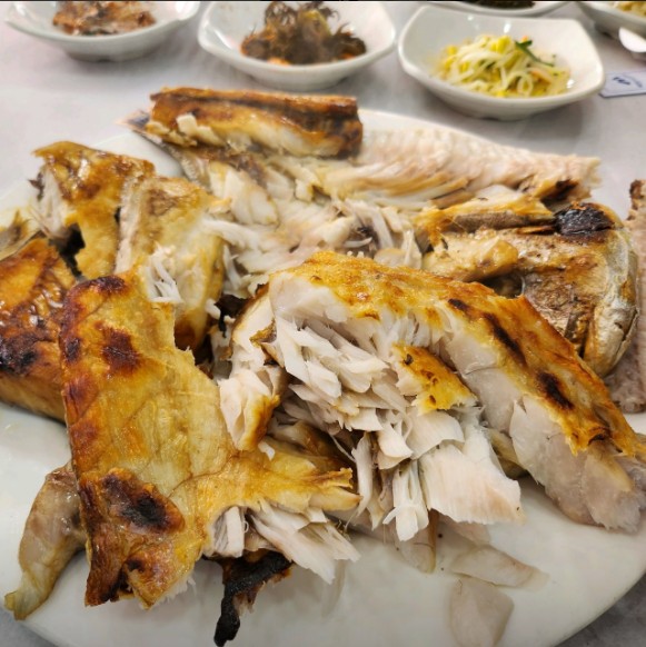 빙그레식당 메뉴 이미지