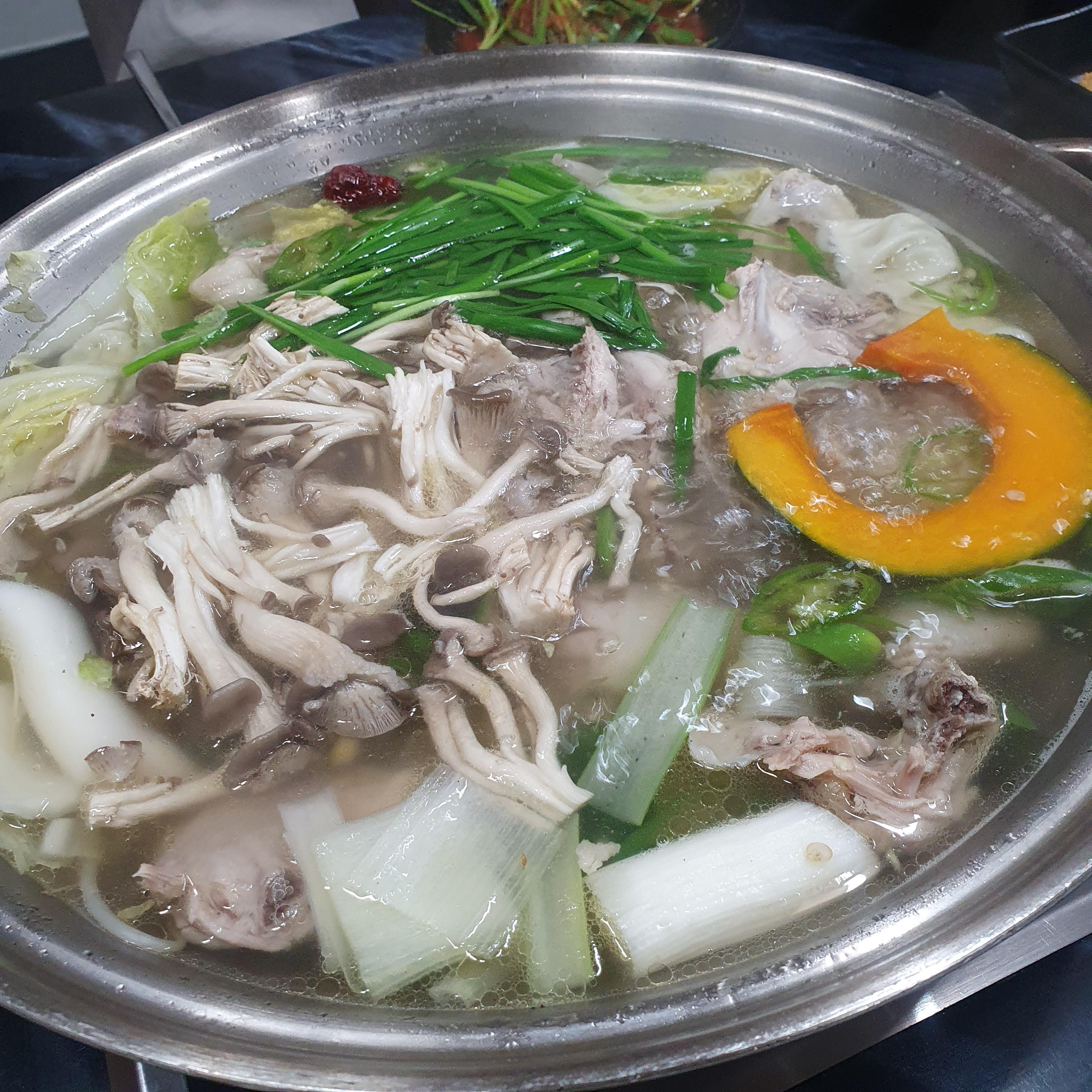 장원닭한마리 이미지