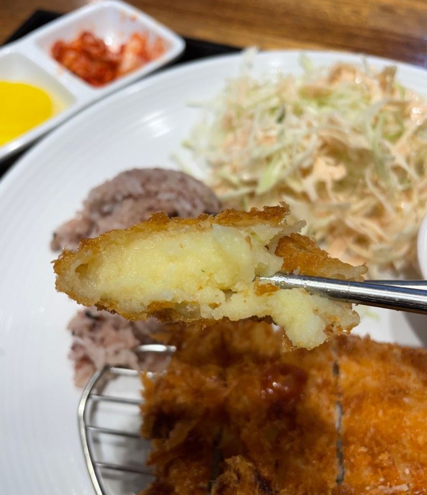 감자 고로케 - 단면