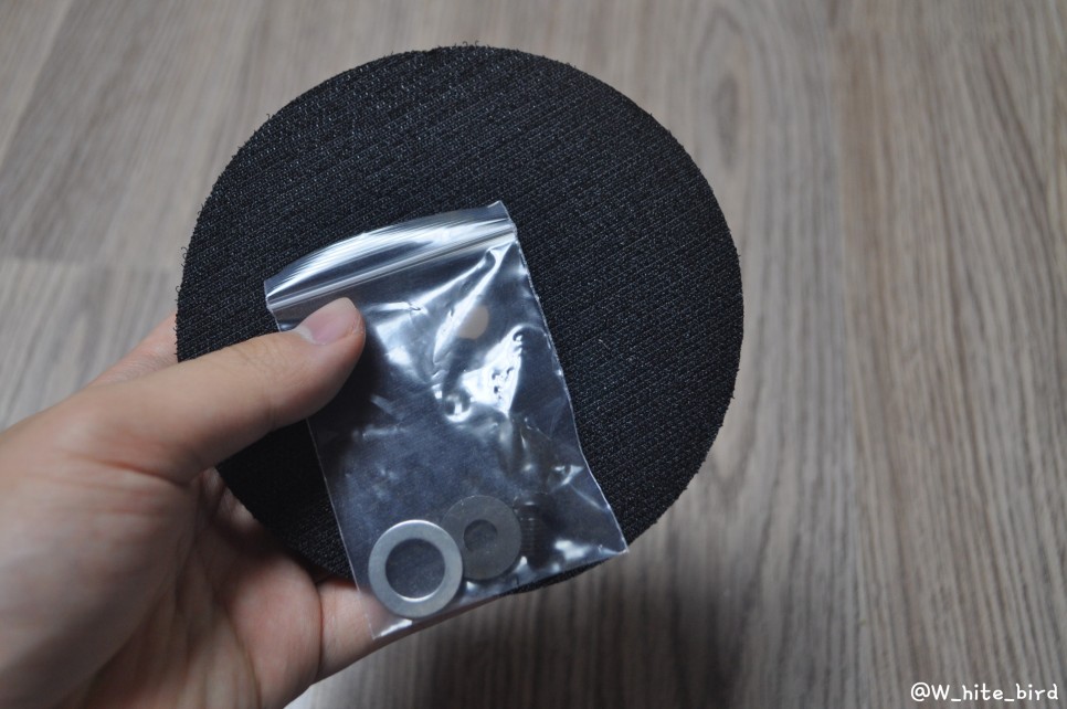 5인치 백업패드 교체하기 이지러스터 광택기 8