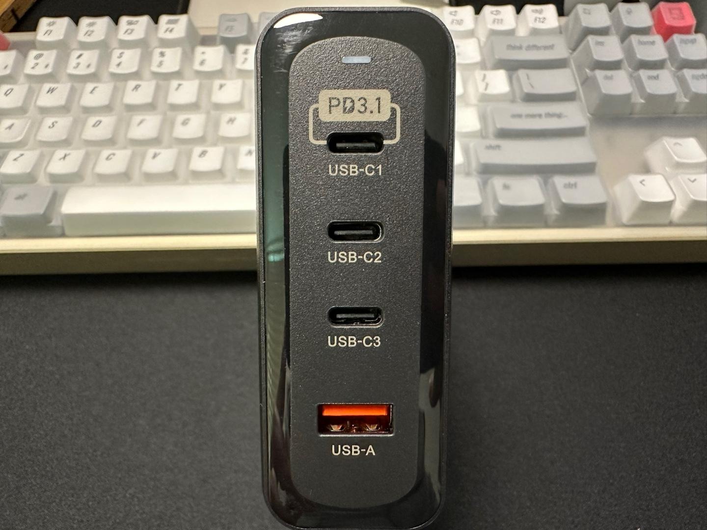 UM2 GaN2 240W 충전기 아쉬운점
