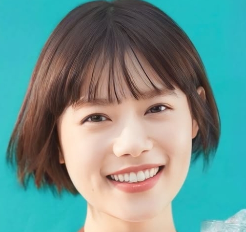 스기사키하나