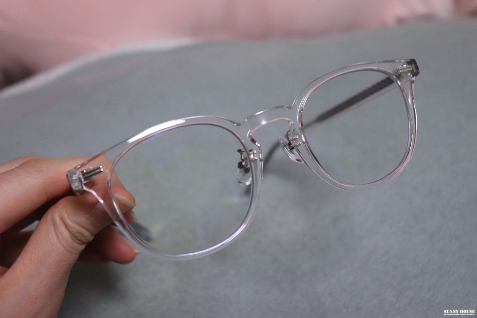 다비치 블루라이트차단 맞추러 방문한 22