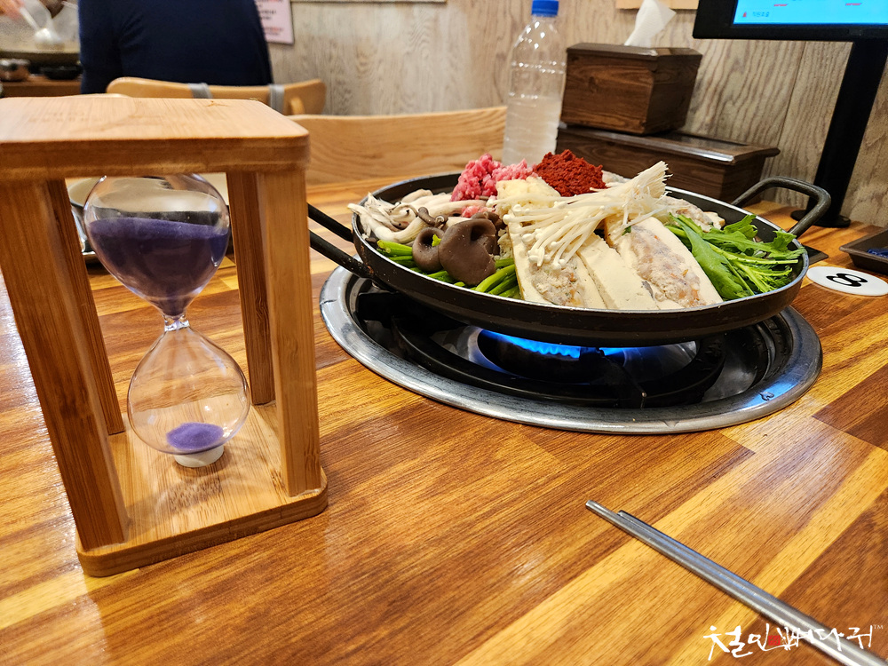 두부랑 고기랑 이미지