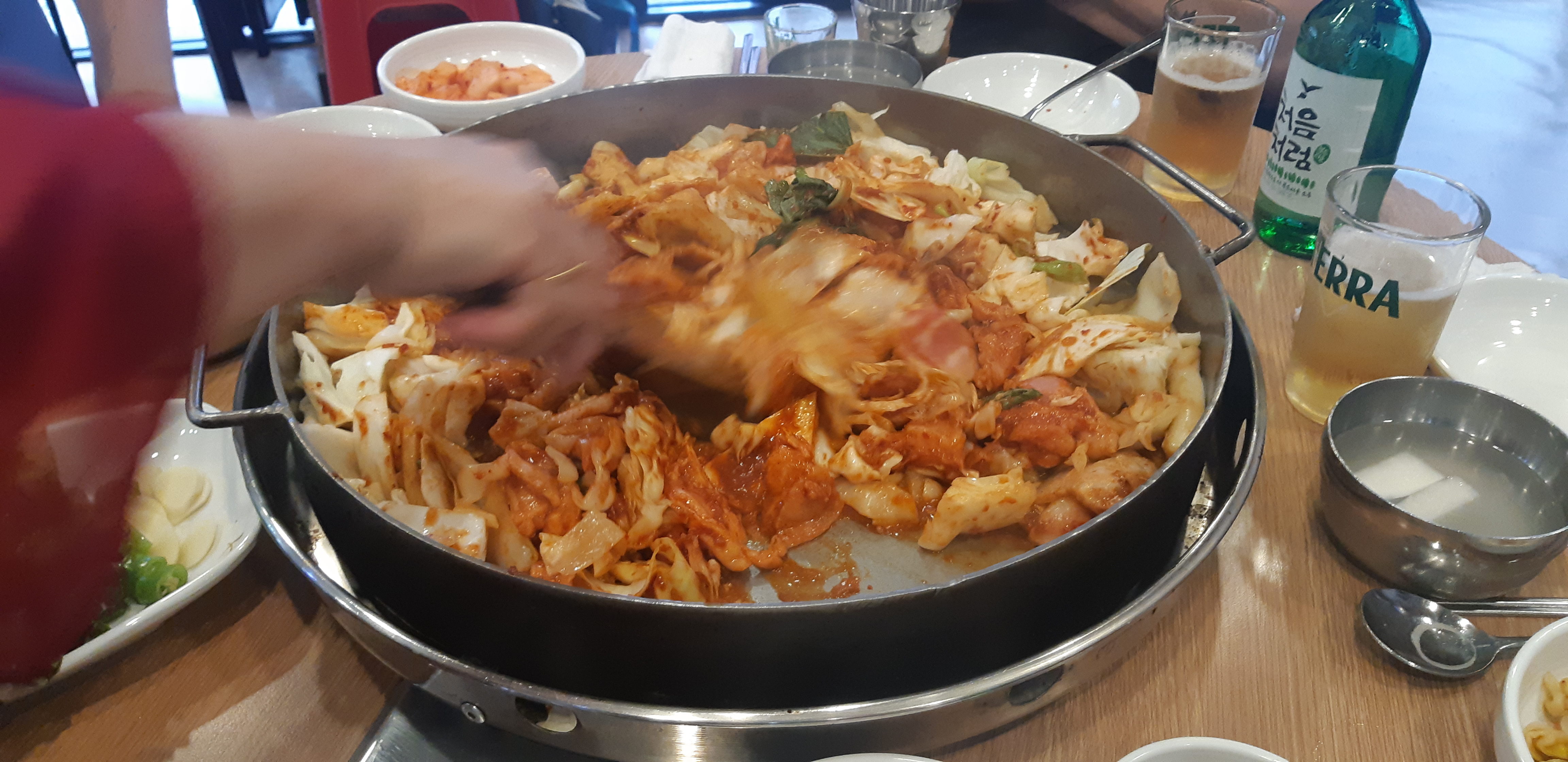  <춘천 명가 닭갈비>에서 회식 해보리기