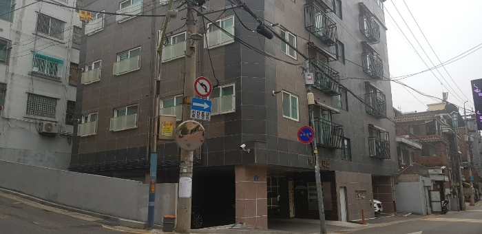 서울남부지방법원2022타경107217 1층 피로티 주차장