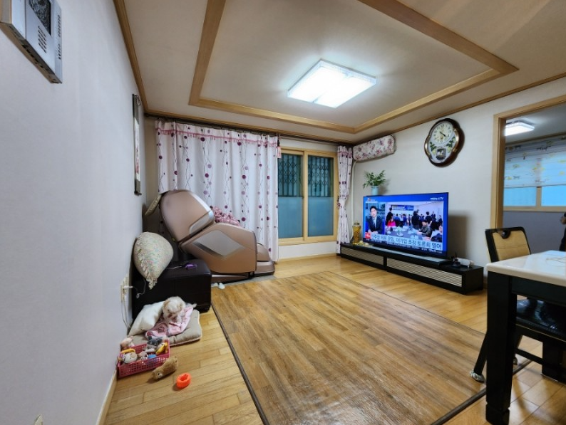[수원빌라매매] 세류동 빌라매매 / 수원역 인근 빌라매매 / 쓰리룸 빌라매매 / 매매가 2억2천만원 빌라매매 / 아파트단지앞 빌라매매