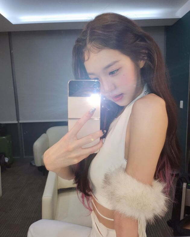 장원영 장다아