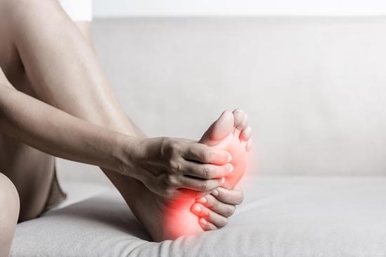 족저근막염 (Plantar Fasciitis) – 발뒤꿈치 통증의 주요 원인