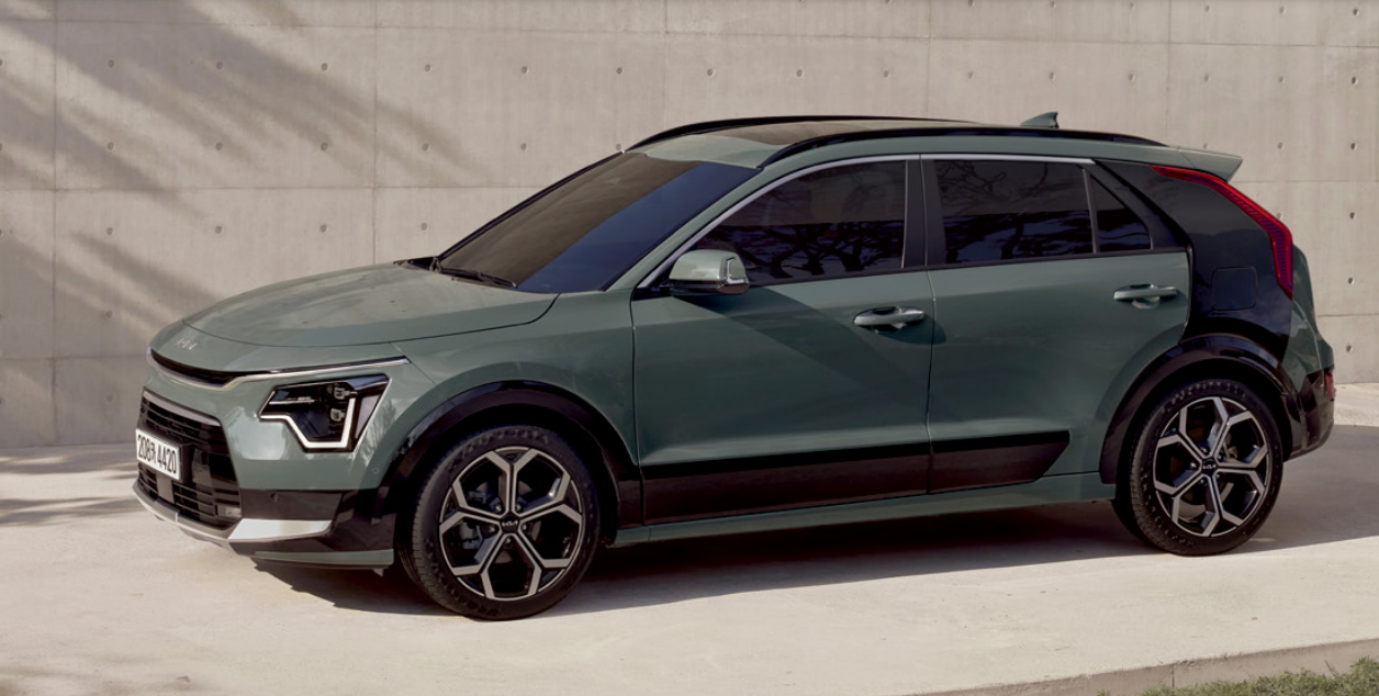 2025 니로 EV 전측면 사진