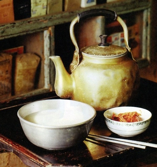 찌그러진주전자