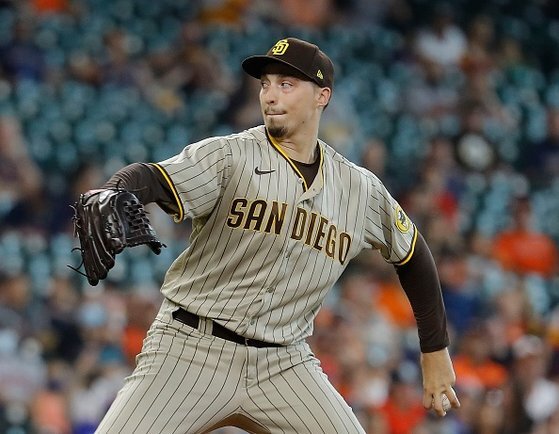  MLB) 김하성의 샌디에이고 파드레스 셀러로 전환. 김하성도?
