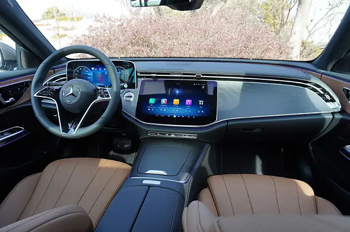 E200 아방가르드