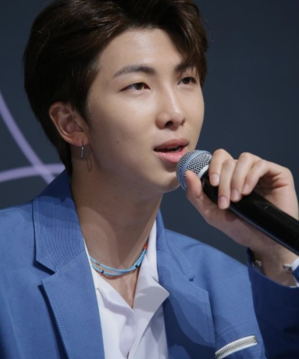 RM 인터뷰 답변