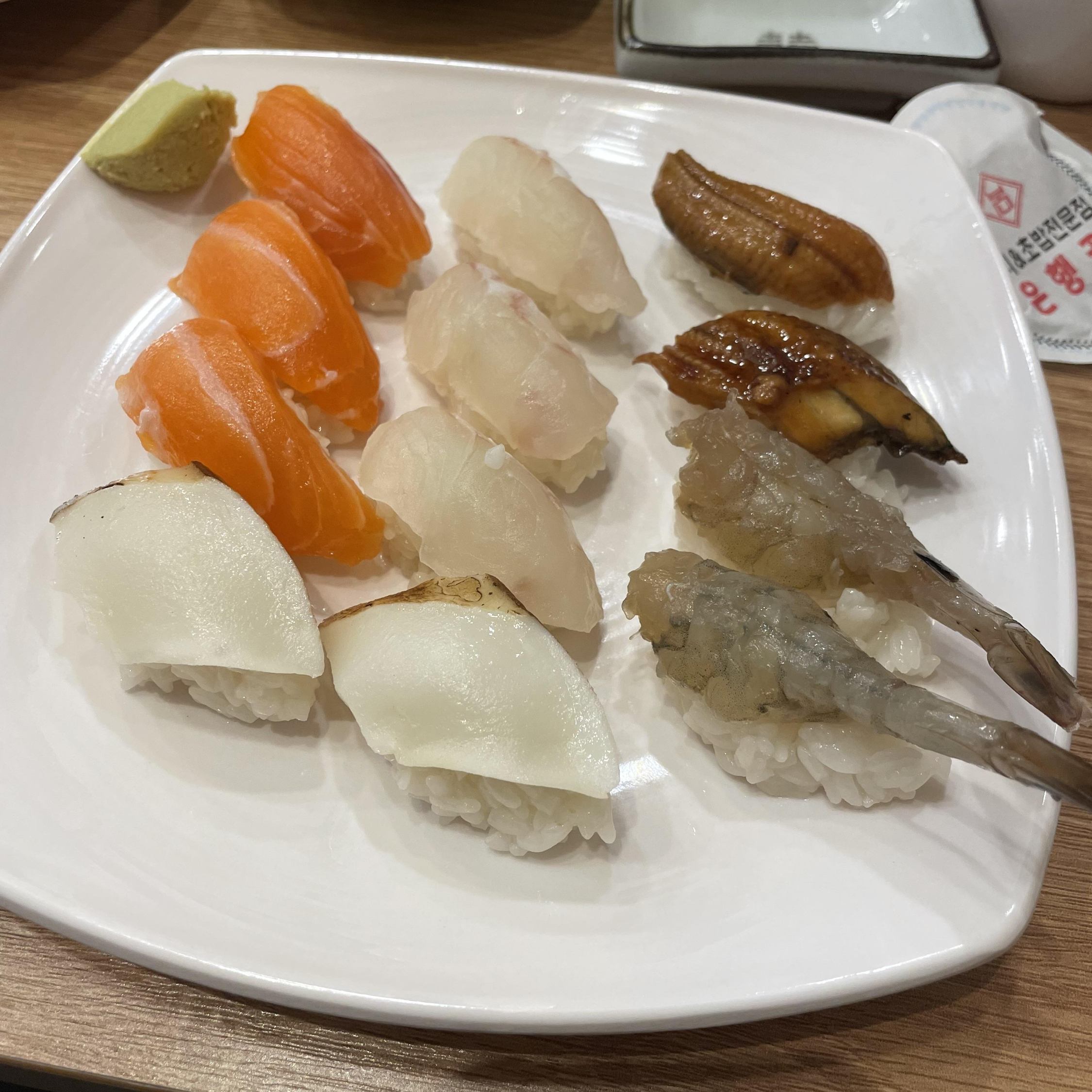  은행골 뚝섬점, 가성비 초밥 맛집 (성수동 스시)
