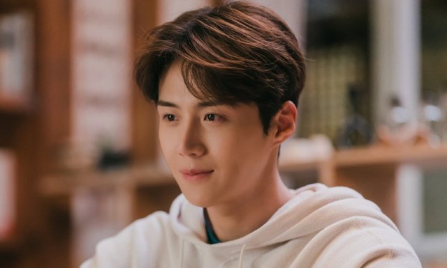  "제발 입장 표명 좀"…'K배우=김선호' 주장에 팬들 '멘붕'