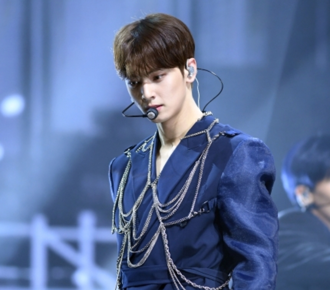  차은우 이태원 방문 인정 사과, 정국 민규도 이태원 방문