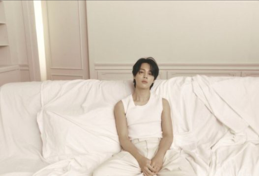  BTS 지민, '라이크 크레이지' 빌보드 '핫100 차트' 1위...한국 솔로 아트스트 최초 "美쳤다"