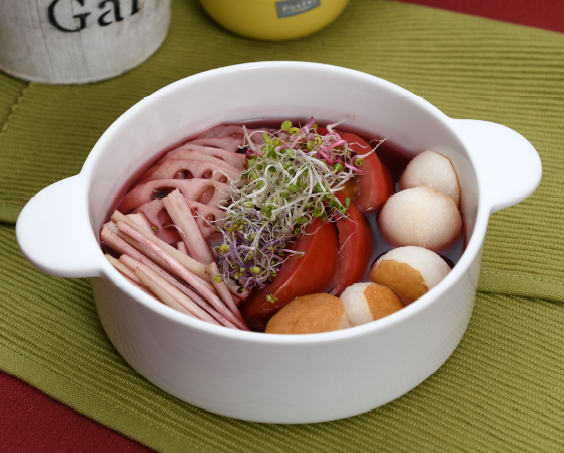먹물소스를 곁들인 토마토피클 썸네일