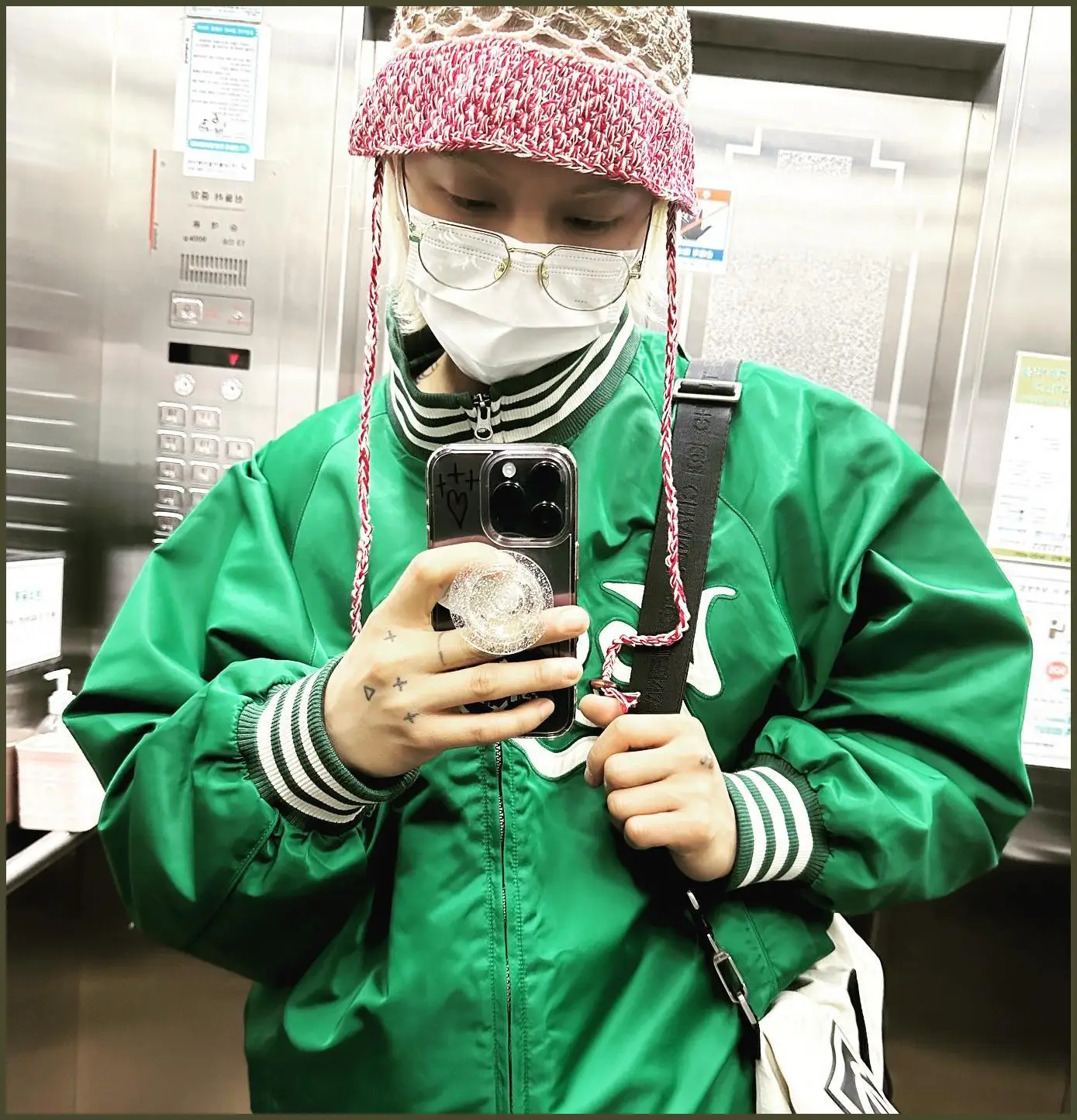 송민호 나이 프로필: 박주현 열애 그림 키 몸무게 노래 가족 학력 고향26