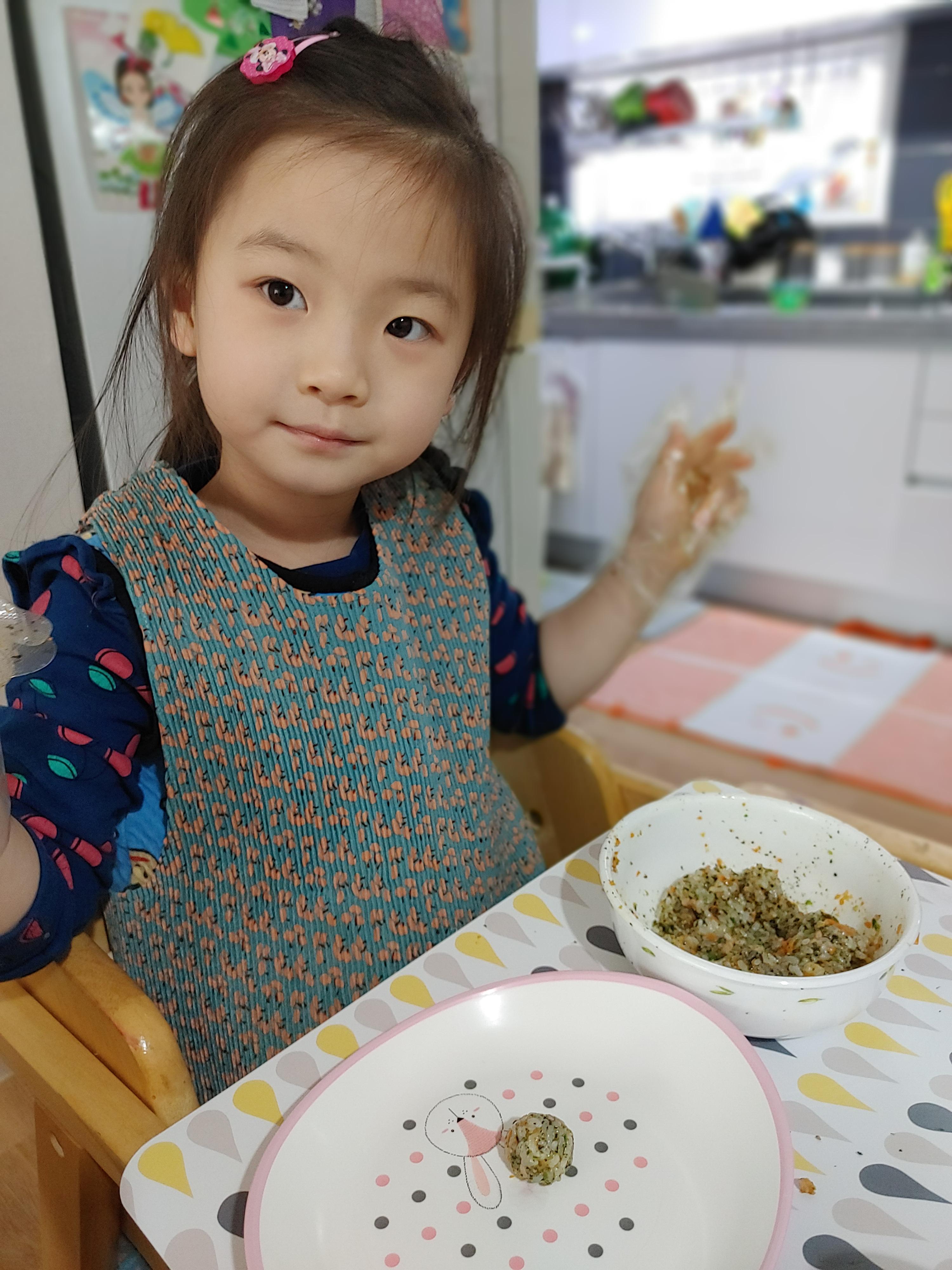  [집콕놀이] 아이들과 함께한 영양만점 주먹밥 만들기