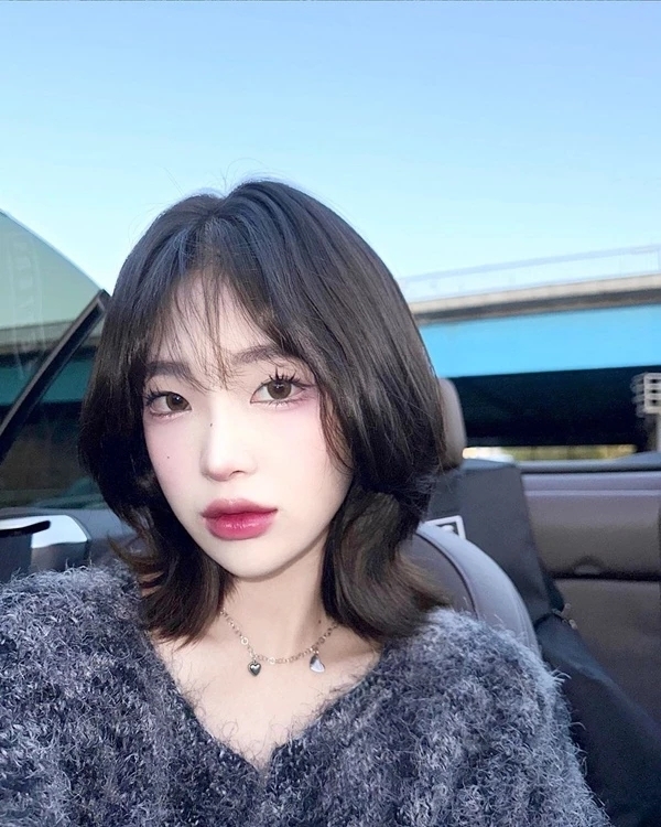  故 최진실 딸 최준희, 속옷만 입고 뒤태 공개 "54.5Kg 오랜만에 모닝 눈바디"