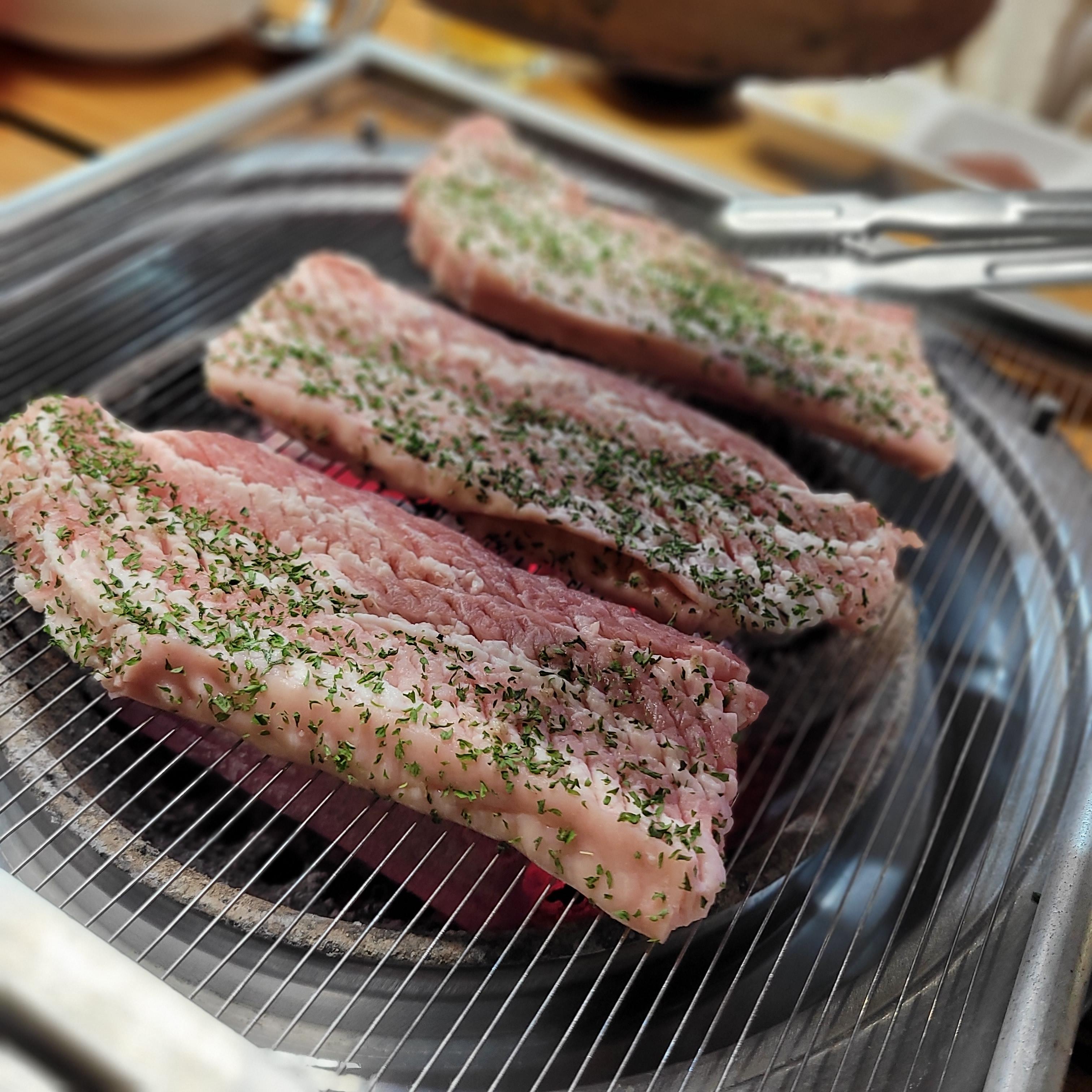 제주도 서귀포맛집 돌돌이 숯불갈비 흑돼지삼겹살