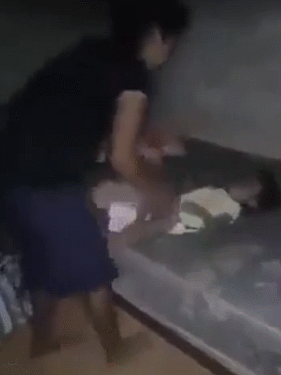  정인이 학대 동영상이래서 봤는데...