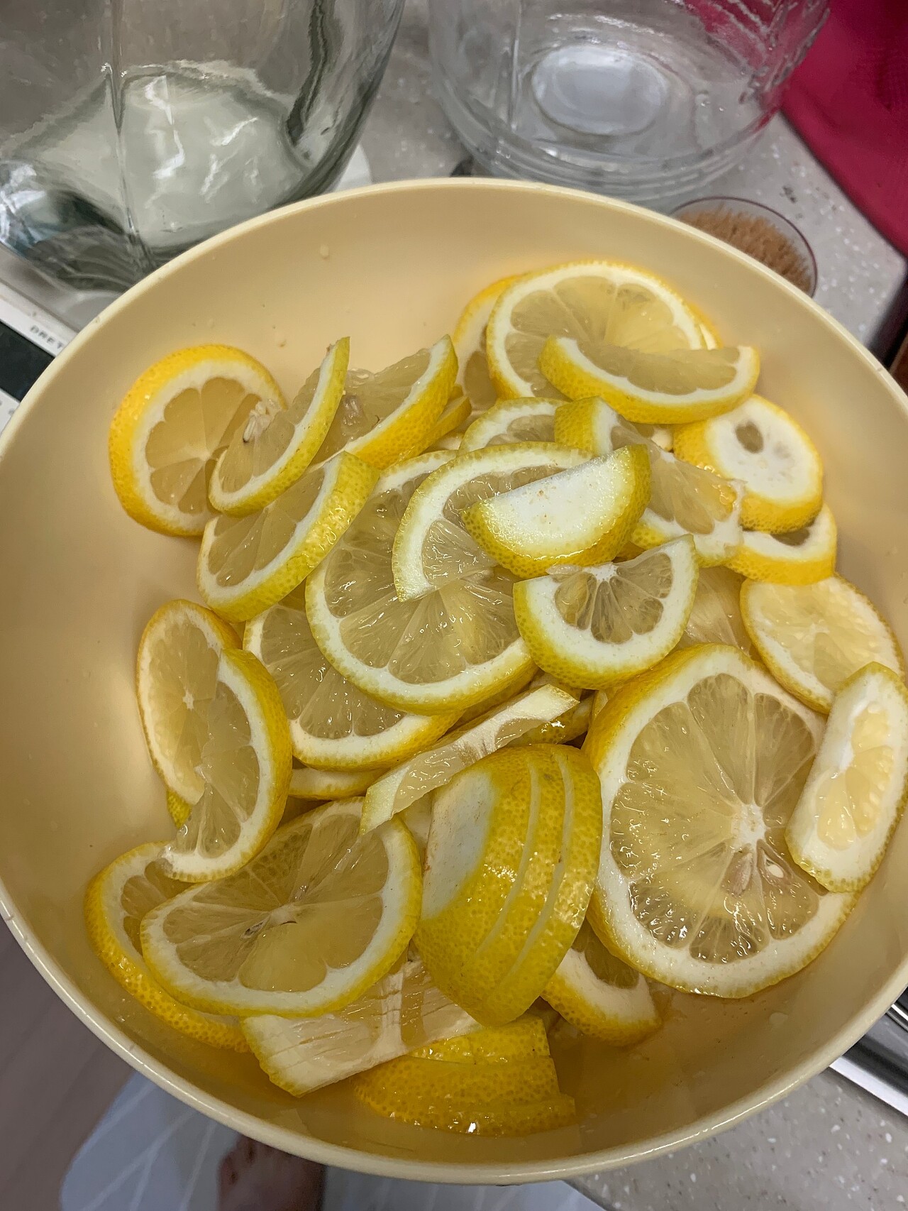 레몬 자른 사진