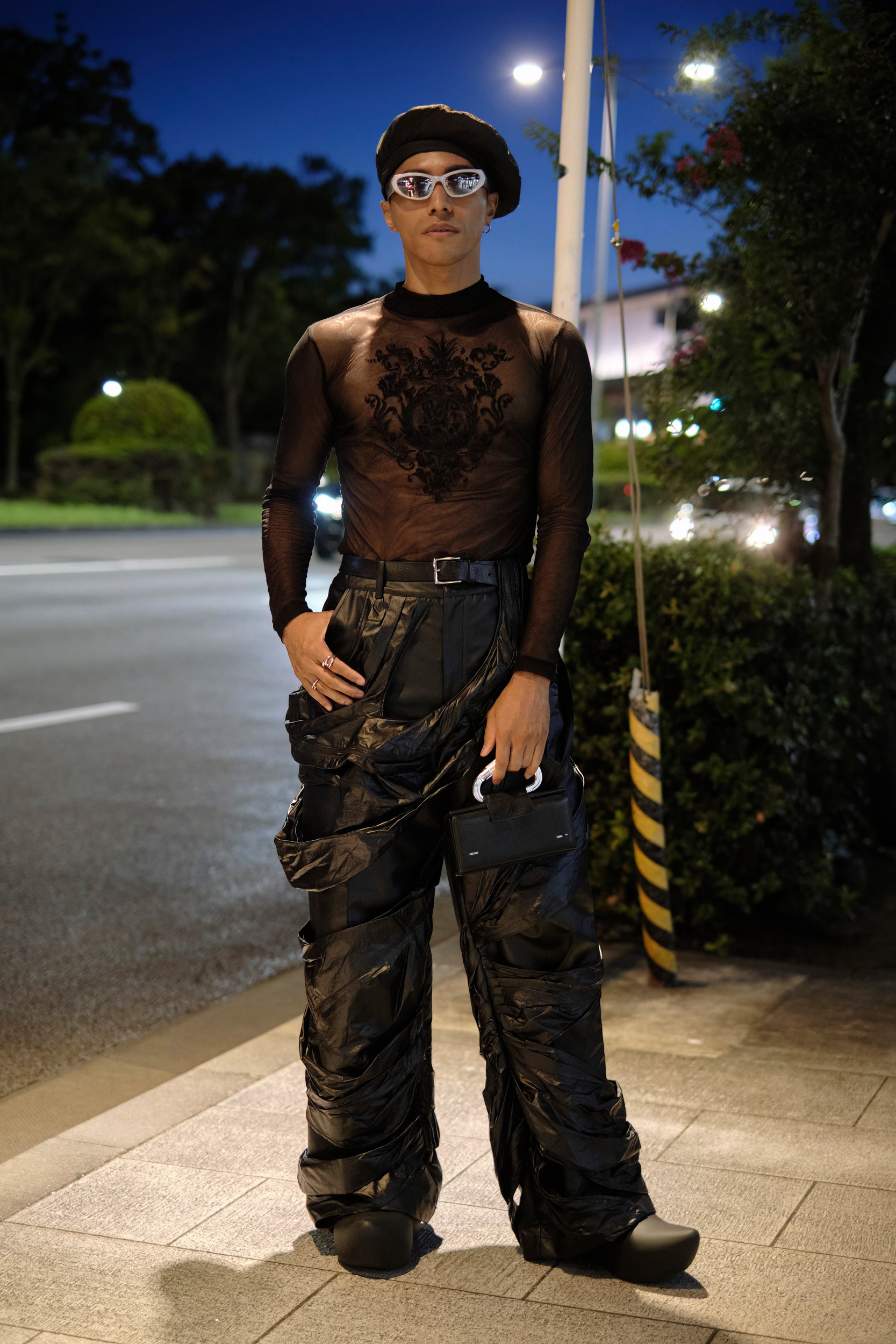 2023년 가을 도꾜 시티보이들의 스트리트 패션&#44; 가을 유행 남자 패션 코디