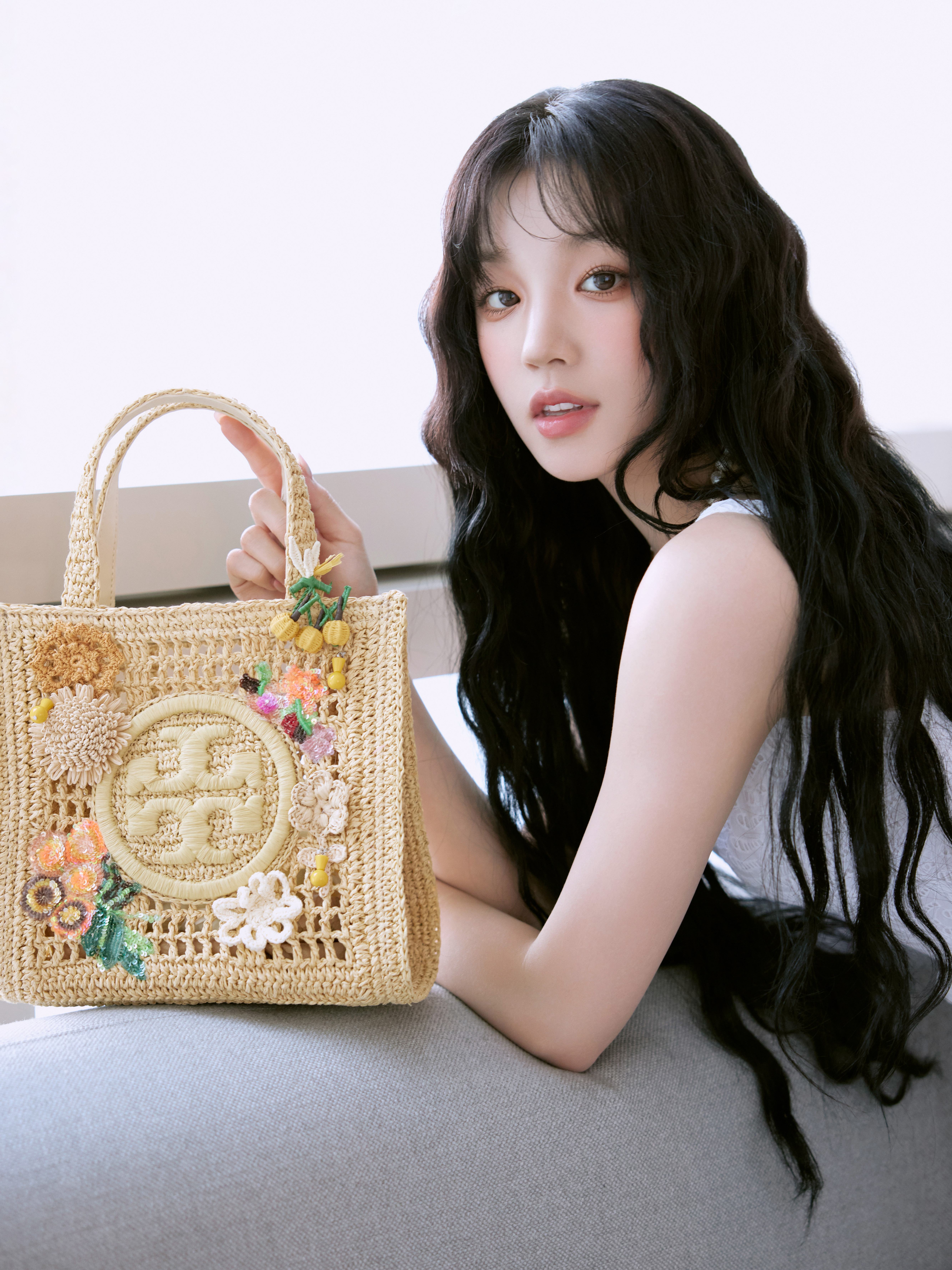 여자아이들 우기 화보