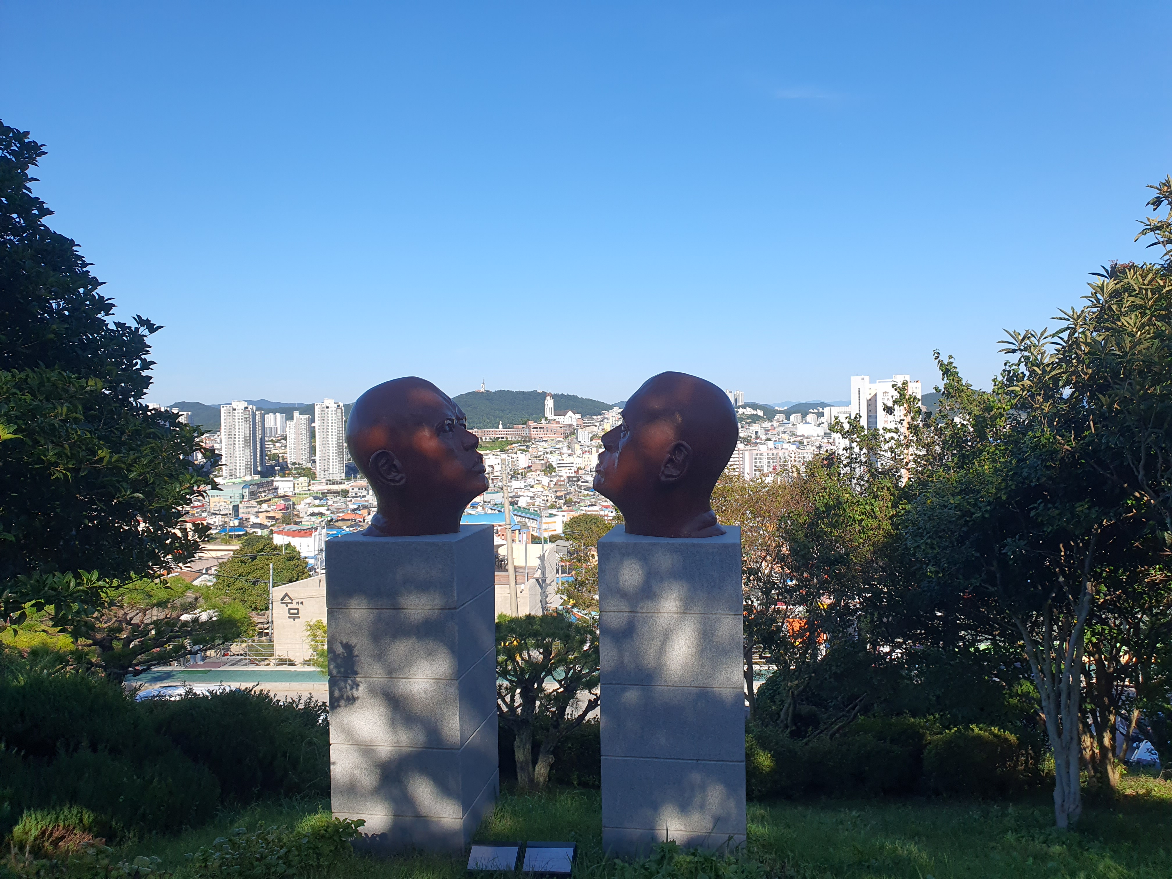 유달산 조각공원 목포의 보석 : 예술과 자연의 만남