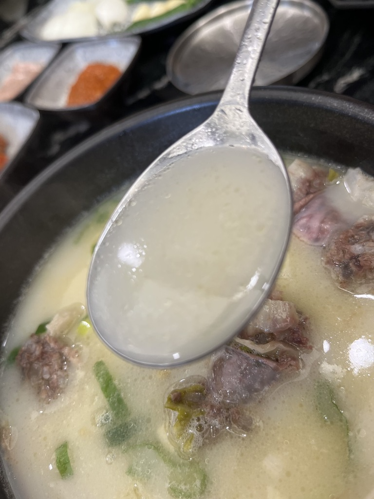 별미청돼지국밥 순대국밥입니다