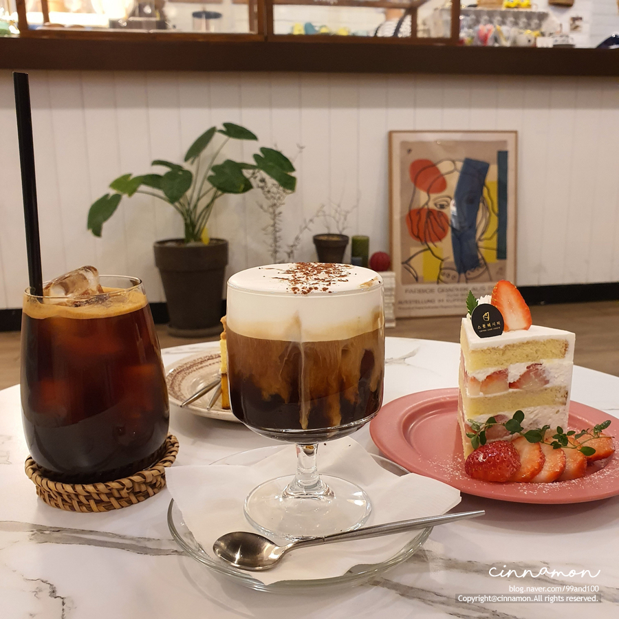 스위트 레시피(feat. 감성 카페, 케이크 맛집) [노원] 인생 디저트 카페 4