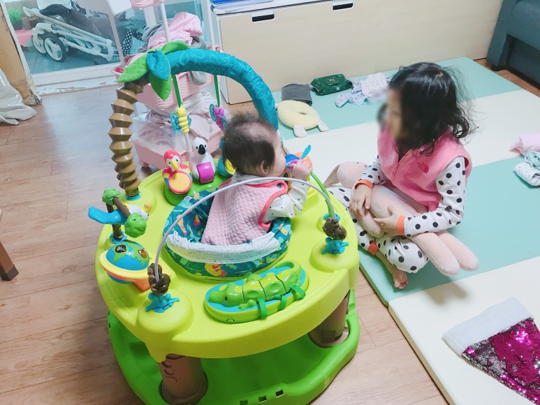 첫째 위해 준비한 엄마의 아이템 - 심심해 박스 1