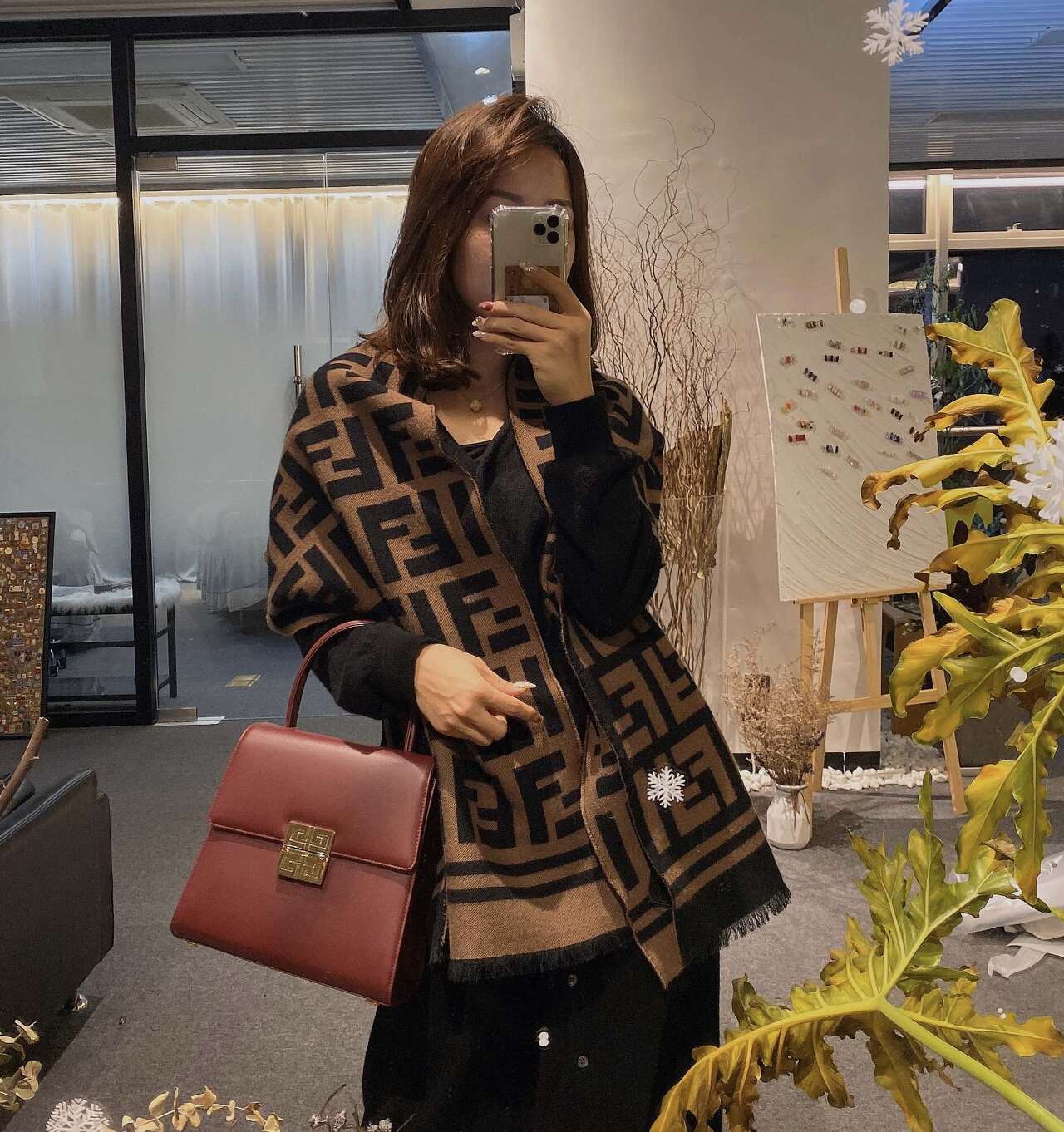  [GIVENCHY] 지방시 리미티드 에디션 켈리 로고 미니백 (4 COLOR)