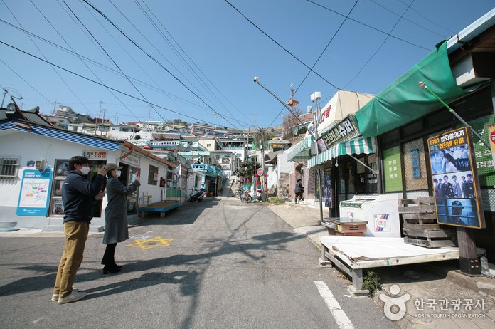 전남 목포 시화 골목길 시화 골목 연희네 슈퍼