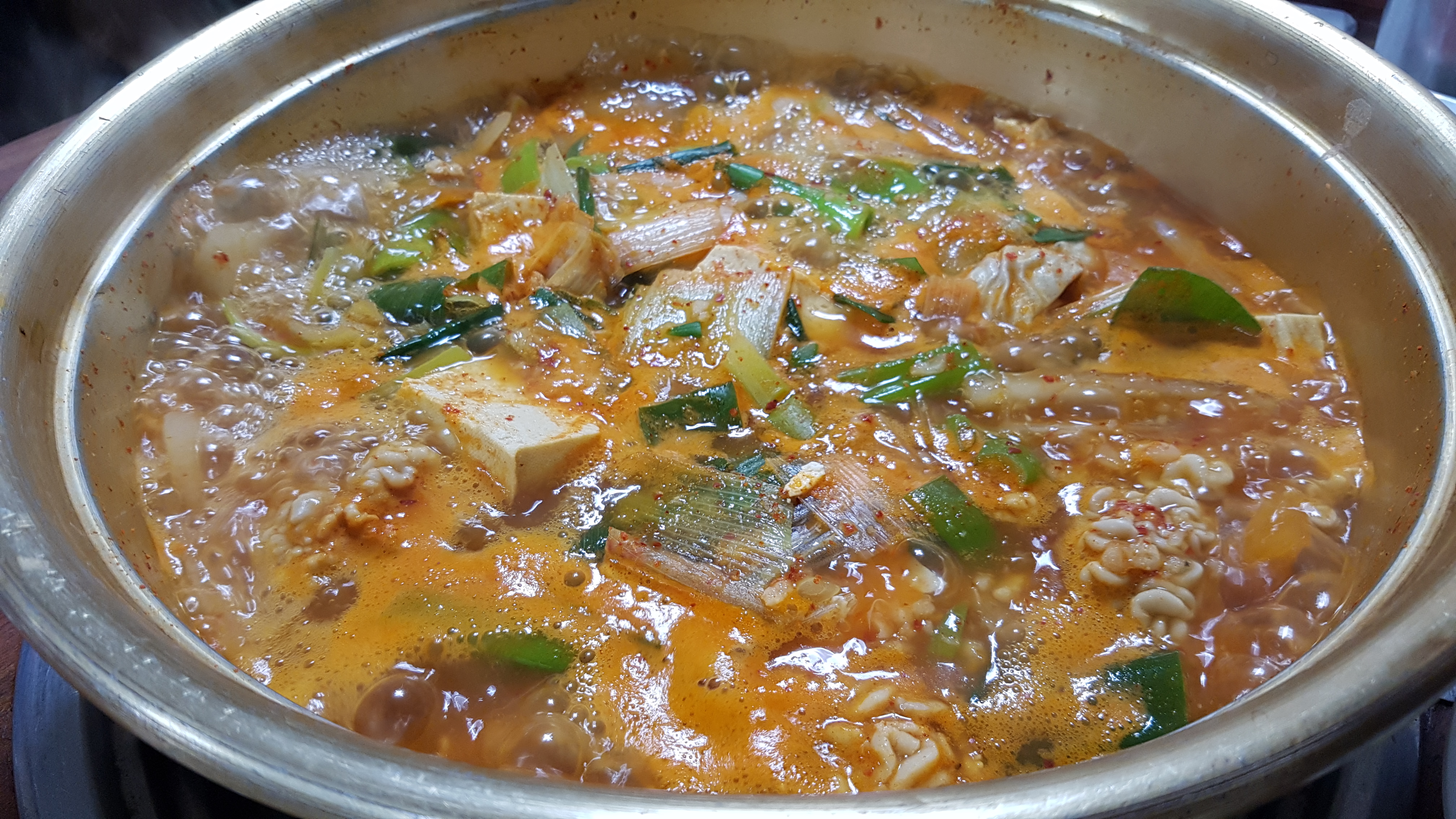 Bakganeyangpunidongtaejjigae (박가네양푼이동태찌개) 2