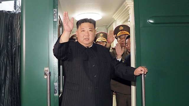 “북한 김정은&#44; 정상회담 위해 열차 타고 러시아로 이동 중”