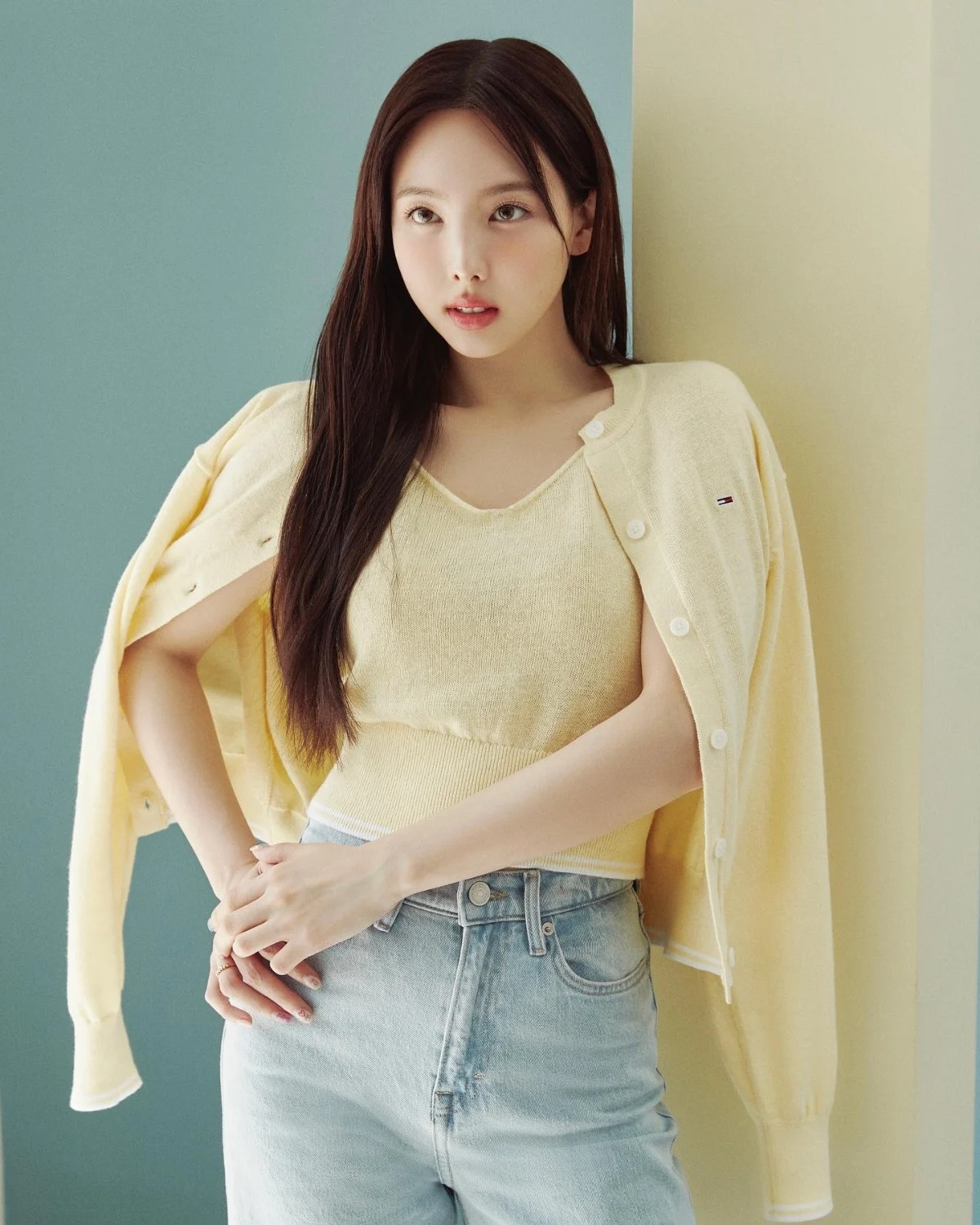  트와이스 나연 타미진스 23 s/s 시즌 캠페인 화보