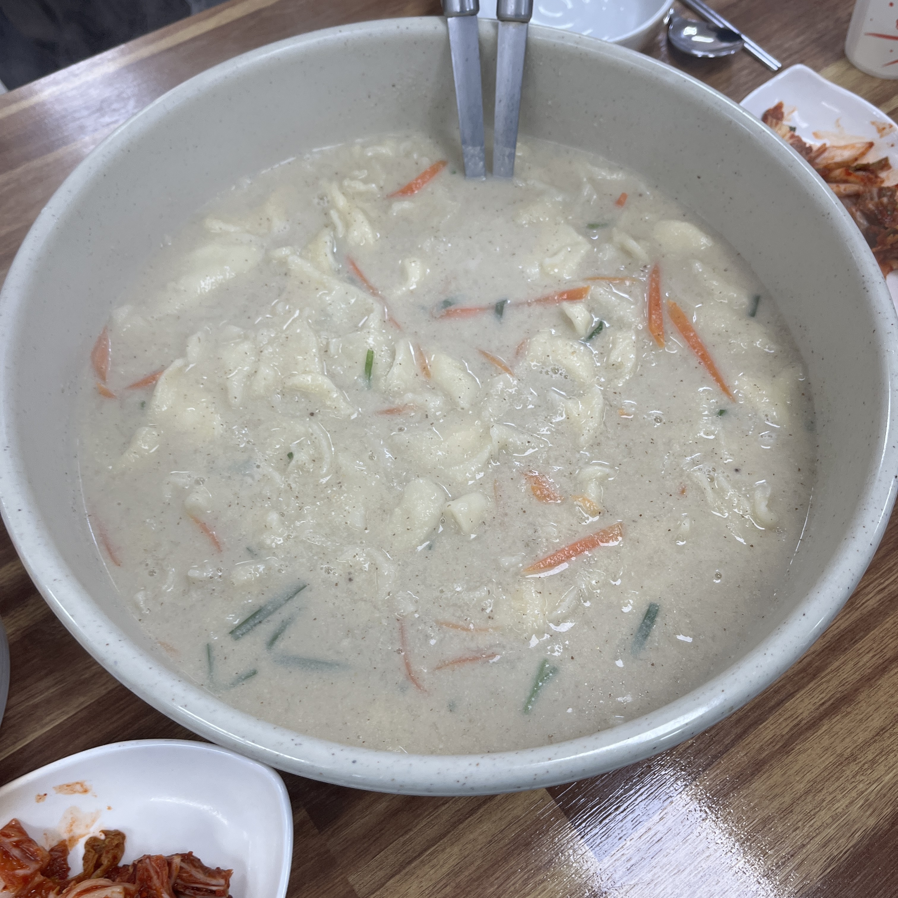 마당칼국수 4