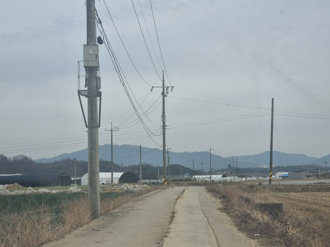 (충주캠핑장) 호수가 보이는 프라이빗한 '탄금호캠핑장' 1