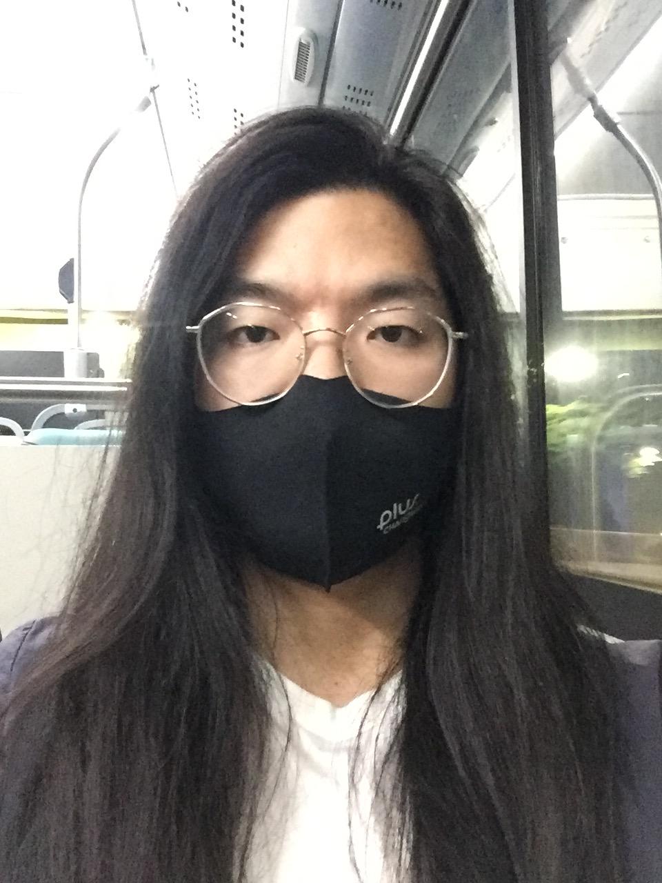  장발 남자 안경 바꿈